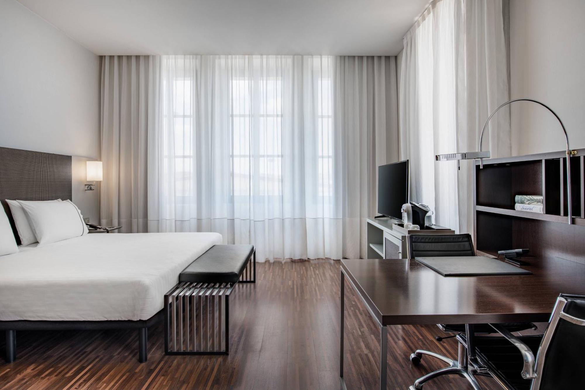 Ac Hotel Torino By Marriott Kültér fotó